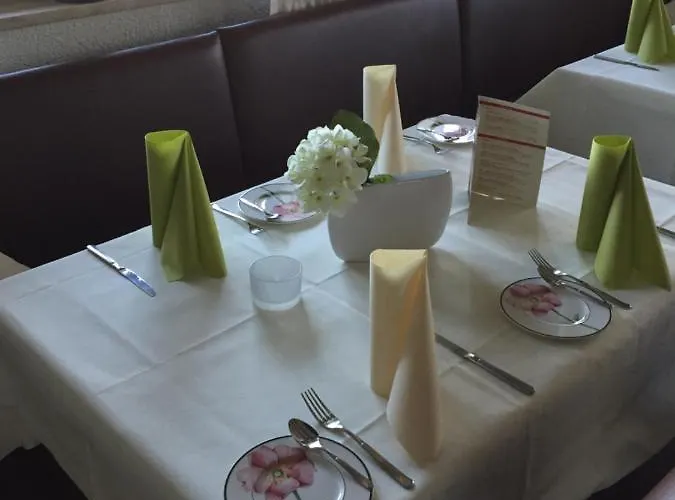 فندق Waldziegelhuette 3*