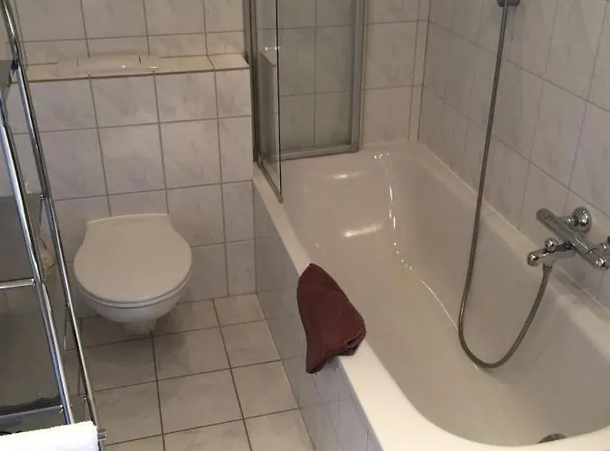 Hotell Waldziegelhuette 3*